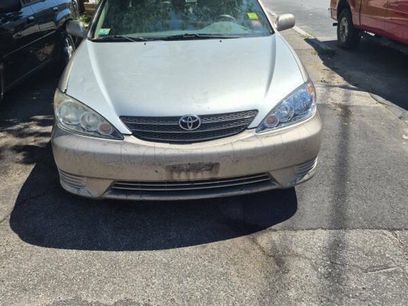 Used 2005 Toyota Camry LE