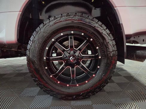 Used 2020 Ford F350 Platinum w/ FX4 Off-Road Package image 93