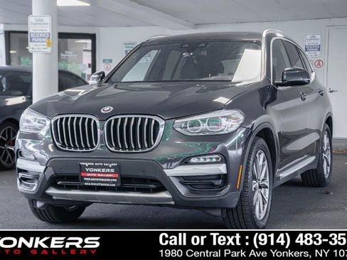 Used 2019 BMW X3 xDrive30i AWD/4WD image 3