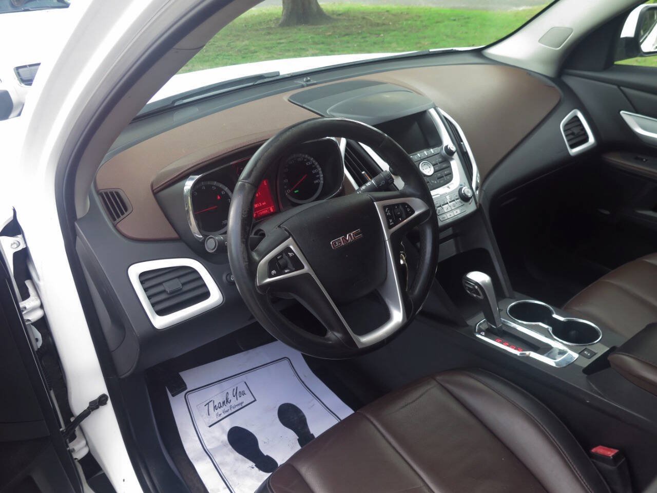 Used 2011 GMC Terrain SLT w/ Cargo Package FWD image 8