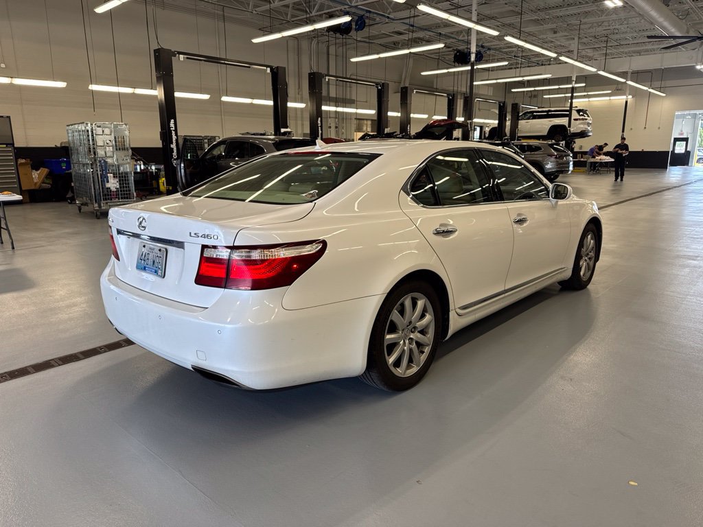 Used 2007 Lexus LS 460 RWD image 5