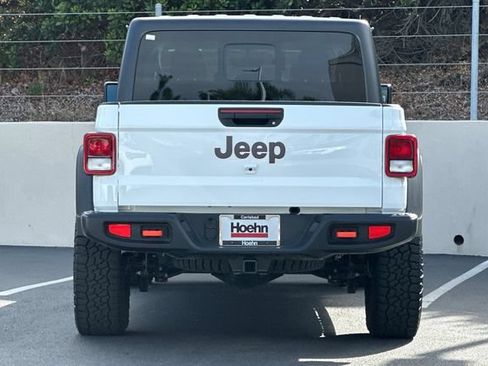 Used 2021 Jeep Gladiator Mojave AWD/4WD image 4