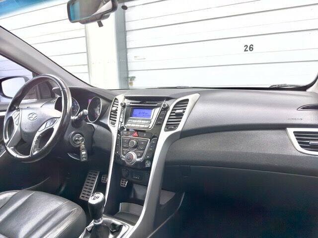 Used 2013 Hyundai Elantra GT w/ Style Pkg FWD image 15