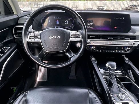 Used 2024 Kia Telluride S w/ S Sunroof Package AWD/4WD image 5