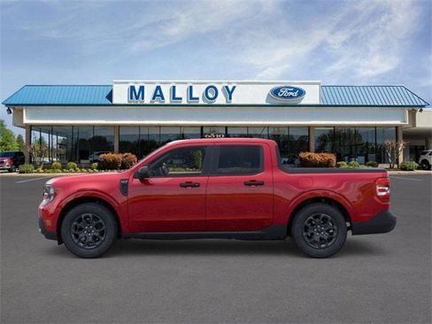 New 2025 Ford Maverick XLT image 3