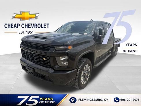 Used 2022 Chevrolet Silverado 2500 Custom w/ Custom Value Package AWD/4WD image 1