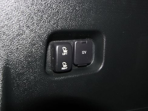 Used 2023 Ford Edge Titanium AWD/4WD image 40