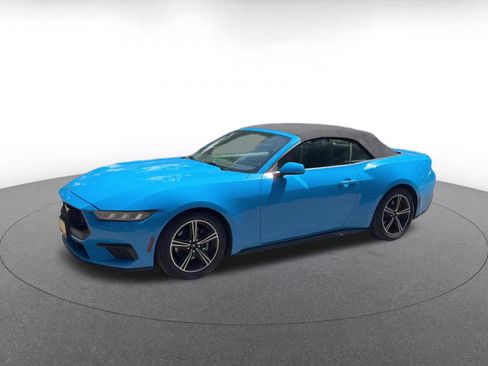 Used 2024 Ford Mustang Premium RWD image 8