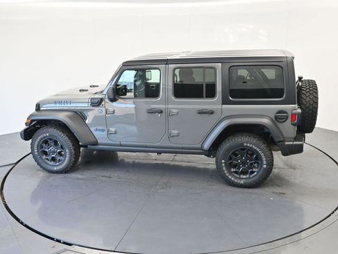 Used 2023 Jeep Wrangler Unlimited w/ Cold Weather Group AWD/4WD image 24