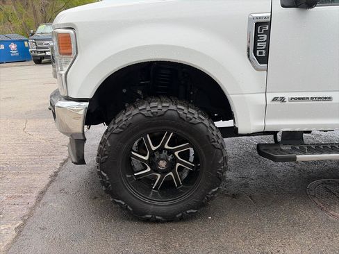 Used 2020 Ford F350 Lariat w/ Lariat Value Package AWD/4WD image 18