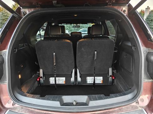 Used 2018 Ford Explorer XLT w/ Equipment Group 202A AWD/4WD image 20