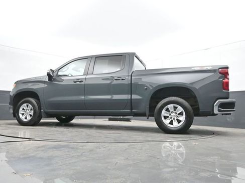 Used 2025 Chevrolet Silverado 1500 LT AWD/4WD image 46