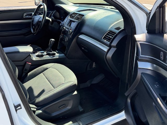 Used 2019 Ford Explorer XLT FWD image 26