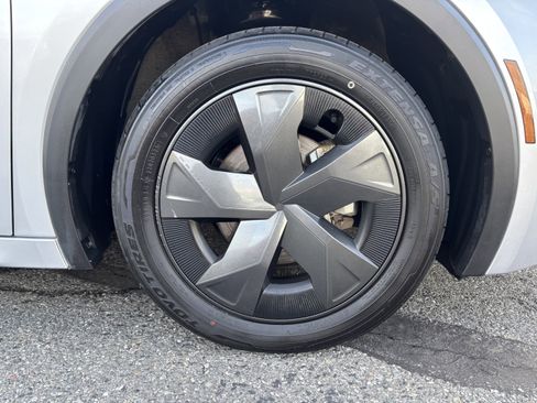 Used 2024 Toyota Prius LE image 8