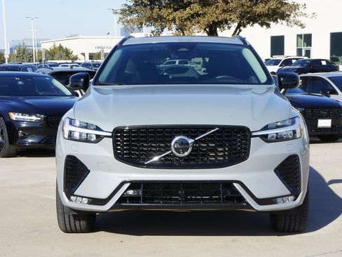 Certified 2024 Volvo XC60 B5 Plus w/ Climate Package image 3