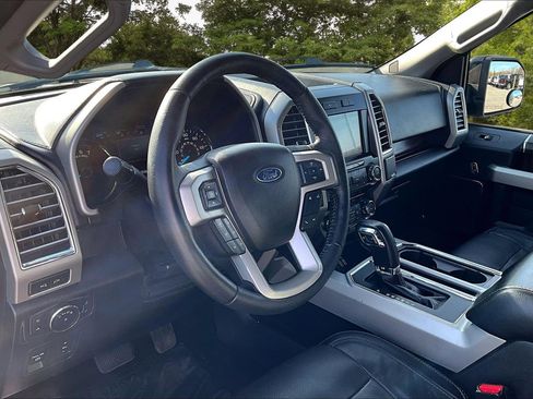 Used 2016 Ford F150 Lariat w/ Equipment Group 501A Mid image 19