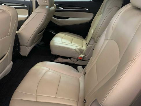 Used 2020 Buick Enclave Essence w/ Sound and Sites Package image 5