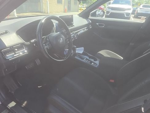Used 2025 Honda Civic Sport image 8
