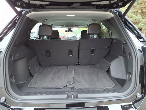 Certified 2024 Chevrolet Equinox Premier image 8