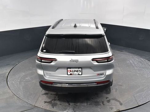 New 2026 Jeep Grand Cherokee L Laredo image 42