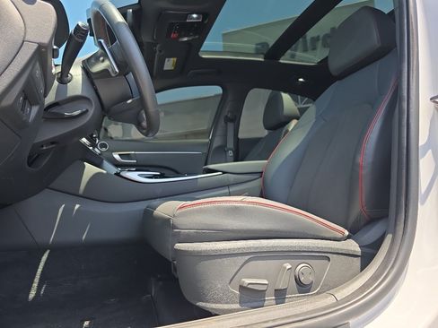 Used 2023 Hyundai Sonata SEL Plus FWD image 15
