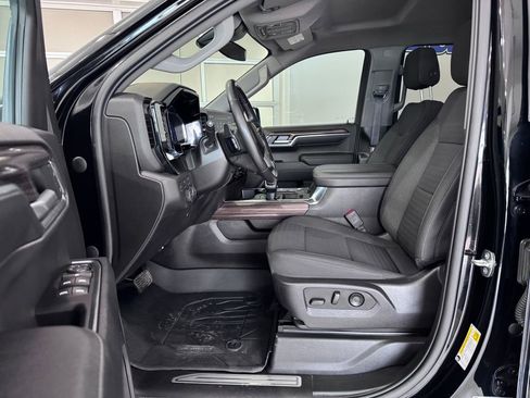 Certified 2023 Chevrolet Silverado 1500 RST w/ Redline Edition image 10