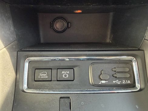 Used 2019 Subaru Ascent Limited image 28