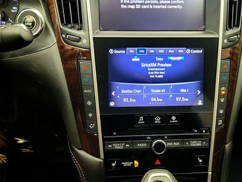 Used 2018 INFINITI Q50 Luxe w/ Essential Package (3.0T Luxe) AWD/4WD image 18