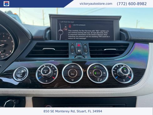 Used 2009 BMW Z4 sDrive30i image 24