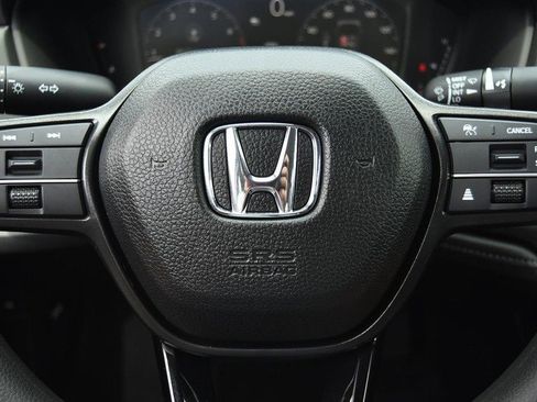 New 2025 Honda Accord SE image 17