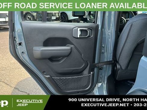 Used 2025 Jeep Wrangler Unlimited Sport AWD/4WD image 21
