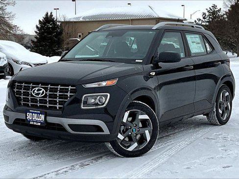 New 2025 Hyundai Venue SEL image 1