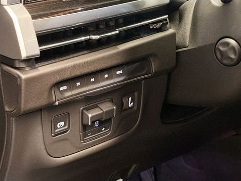 Used 2025 Cadillac Escalade ESV Premium Luxury w/ LPO, Floor Liner Package image 10