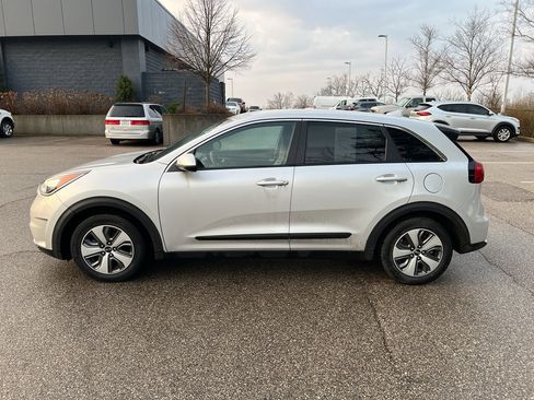 Used 2019 Kia Niro FE image 4