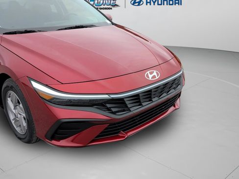 New 2026 Hyundai Elantra SE w/ Cargo Package image 11