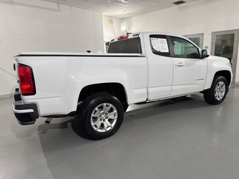 Used 2022 Chevrolet Colorado LT w/ Fleet Safety Package image 15