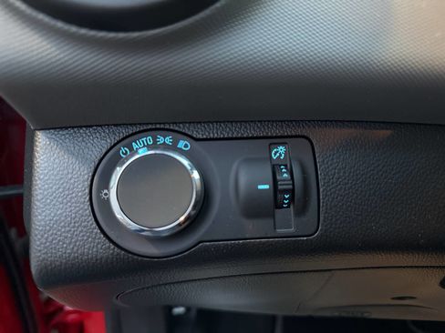 Used 2012 Chevrolet Sonic LS image 29