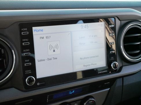 Certified 2022 Toyota Tacoma TRD Sport image 22