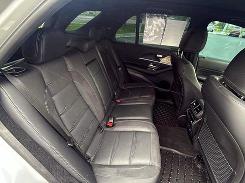 Used 2024 Mercedes-Benz GLE 53 AMG 4MATIC image 19