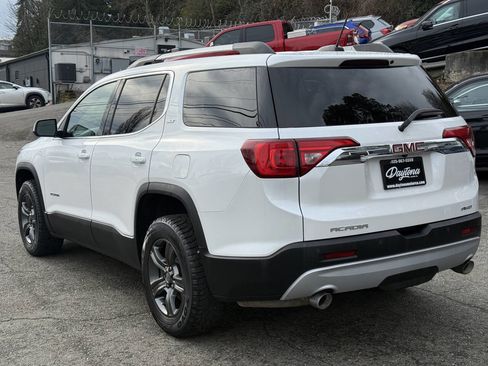 Used 2018 GMC Acadia SLT image 4