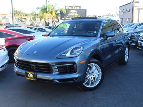Used 2019 Porsche Cayenne AWD/4WD image 40