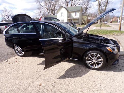 Used 2016 Mercedes-Benz C 300 4MATIC Sedan image 16