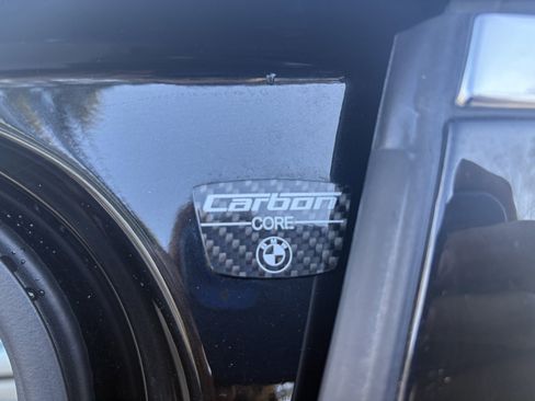 Used 2018 BMW 750i image 11