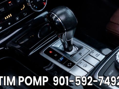 Used 2015 Mercedes-Benz G 550 image 26