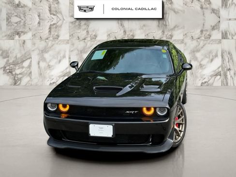 Used 2016 Dodge Challenger SRT Hellcat image 6