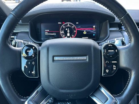 Used 2019 Land Rover Discovery HSE image 24