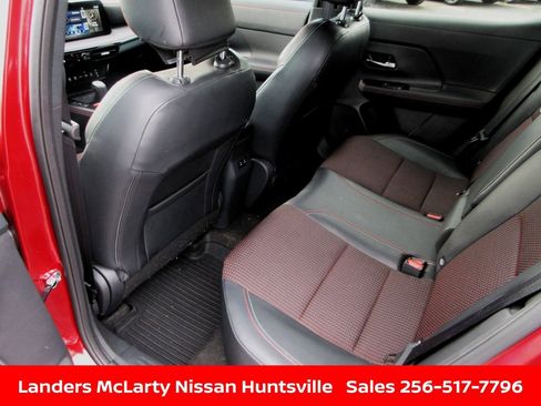 Used 2025 Nissan Kicks SR image 14