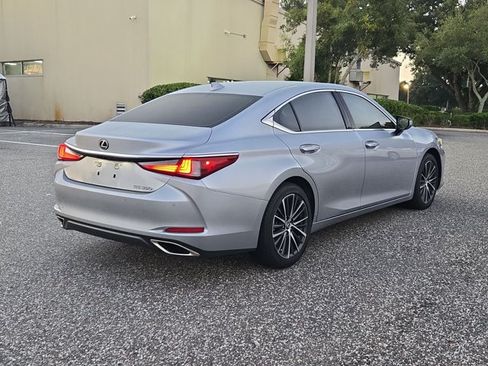 Used 2024 Lexus ES 350 w/ Premium Package FWD image 5