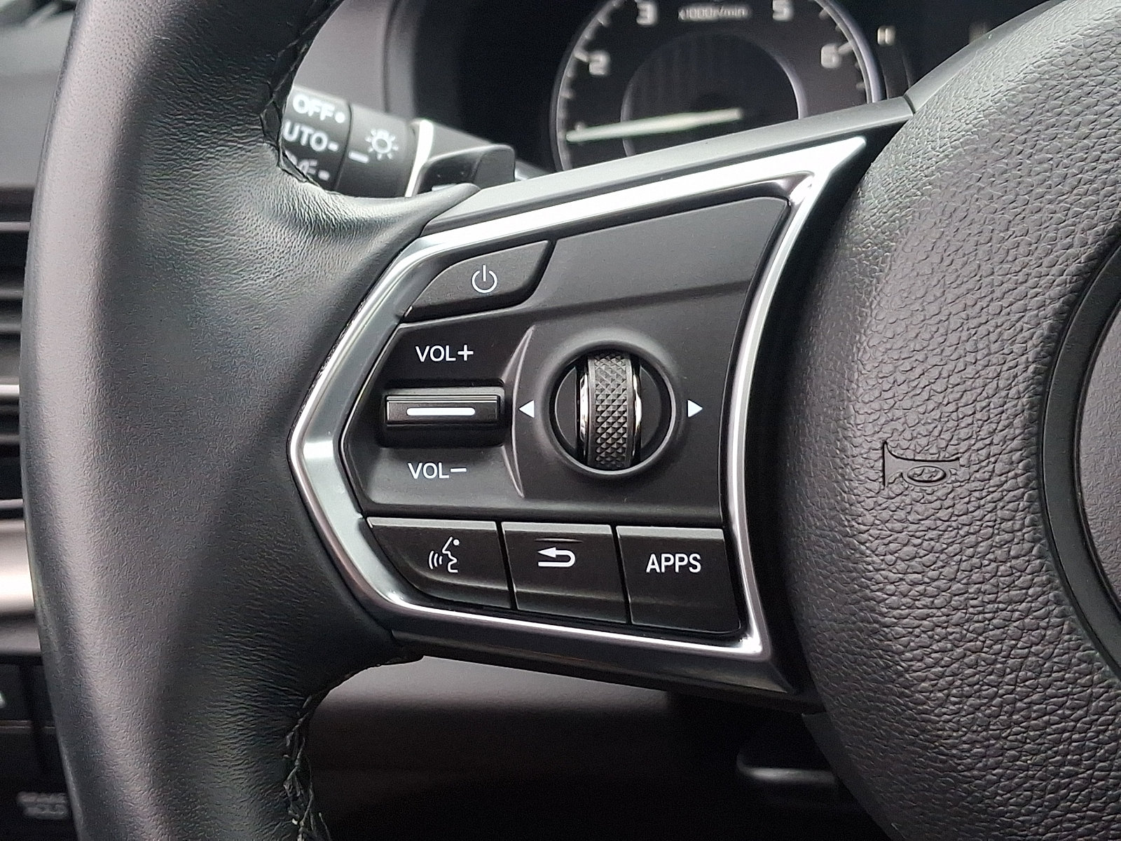 Certified 2023 Acura RDX w/ Technology Package AWD/4WD image 23