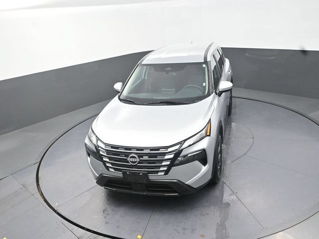 Used 2024 Nissan Rogue SV AWD/4WD image 24